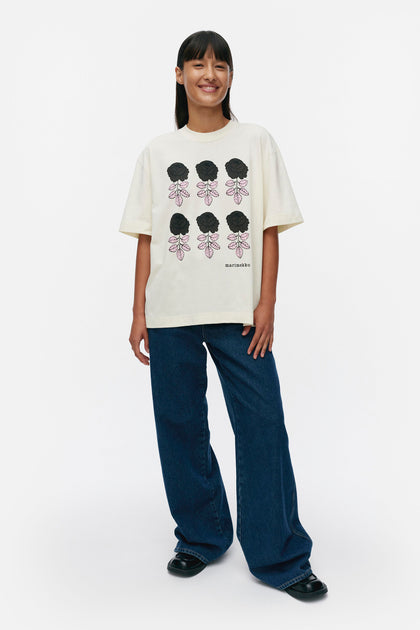 マリメッコ/ Veisto Vihkiruusu Placement Tシャツ MM_252_veisto_vihkiruusu_place