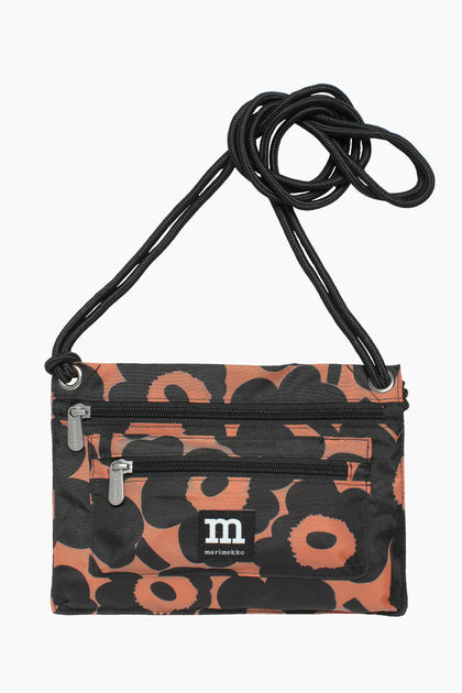 Marimekko Pikkuinen Unikko Smart Travel Bag