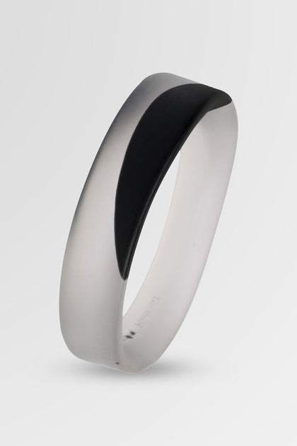 Dinosaur Designs Resin Medium Bones Bangle Black Dot on Charcoal