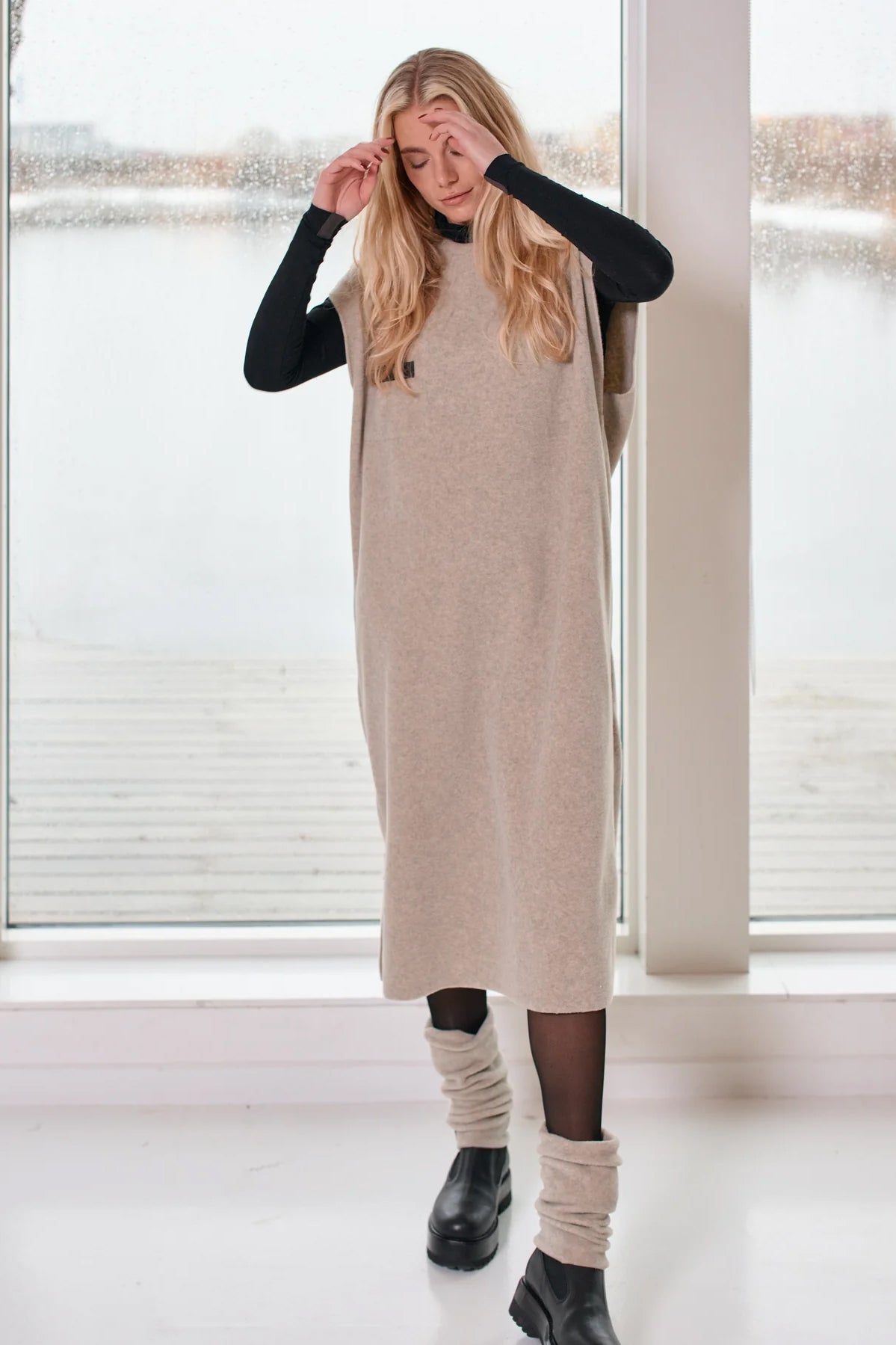 Henriette Steffensen Fleece Tunic Dress Sand 3242 – KIITOSlife