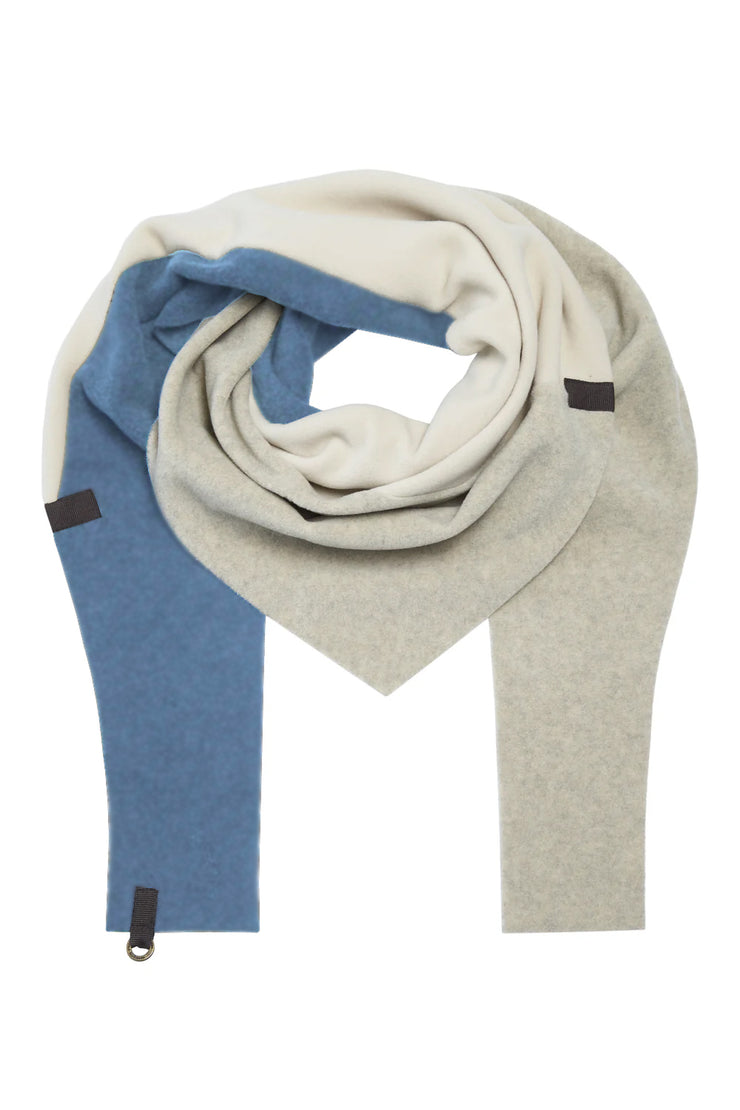 Henriette Steffensen Fleece No Waste Triangle Scarf Dusty Blue/Kit/Sand