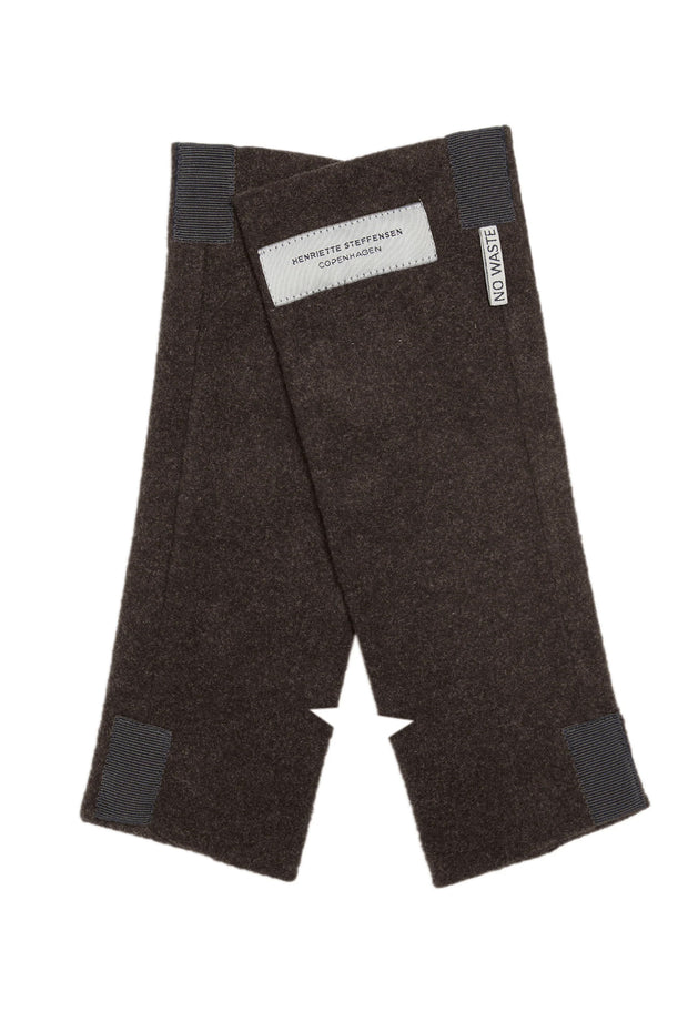 Henriette Steffensen Fleece Wrist Warmers Chokolate | 6022