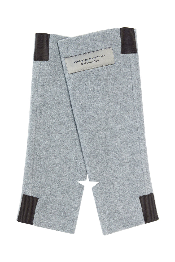 Henriette Steffensen Fleece Wrist Warmers Light Grey | 6022