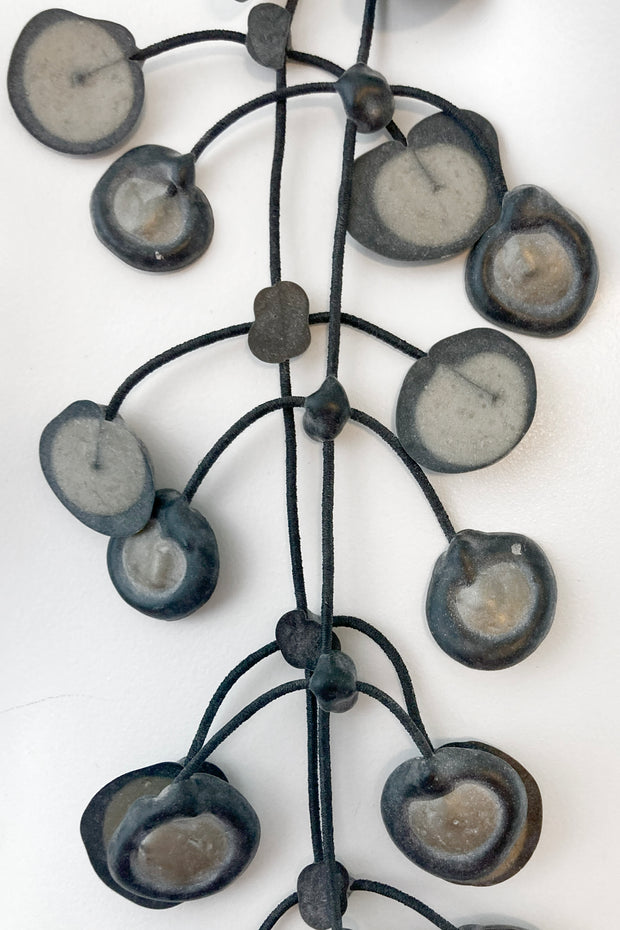 Annemieke Broenink Dubbel Dot Necklace Mouse Grey