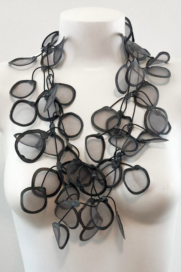 Annemieke Broenink Transparent Leaf Necklace Mouse Grey