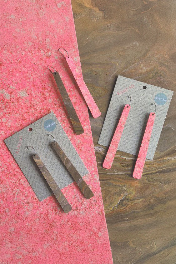Kami-so Reversible Paddle Recycled Paper Earrings Dark Brown/Pink Speckle