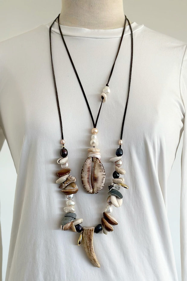 Beached Treasures Horn & Peacock Pearl Necklace