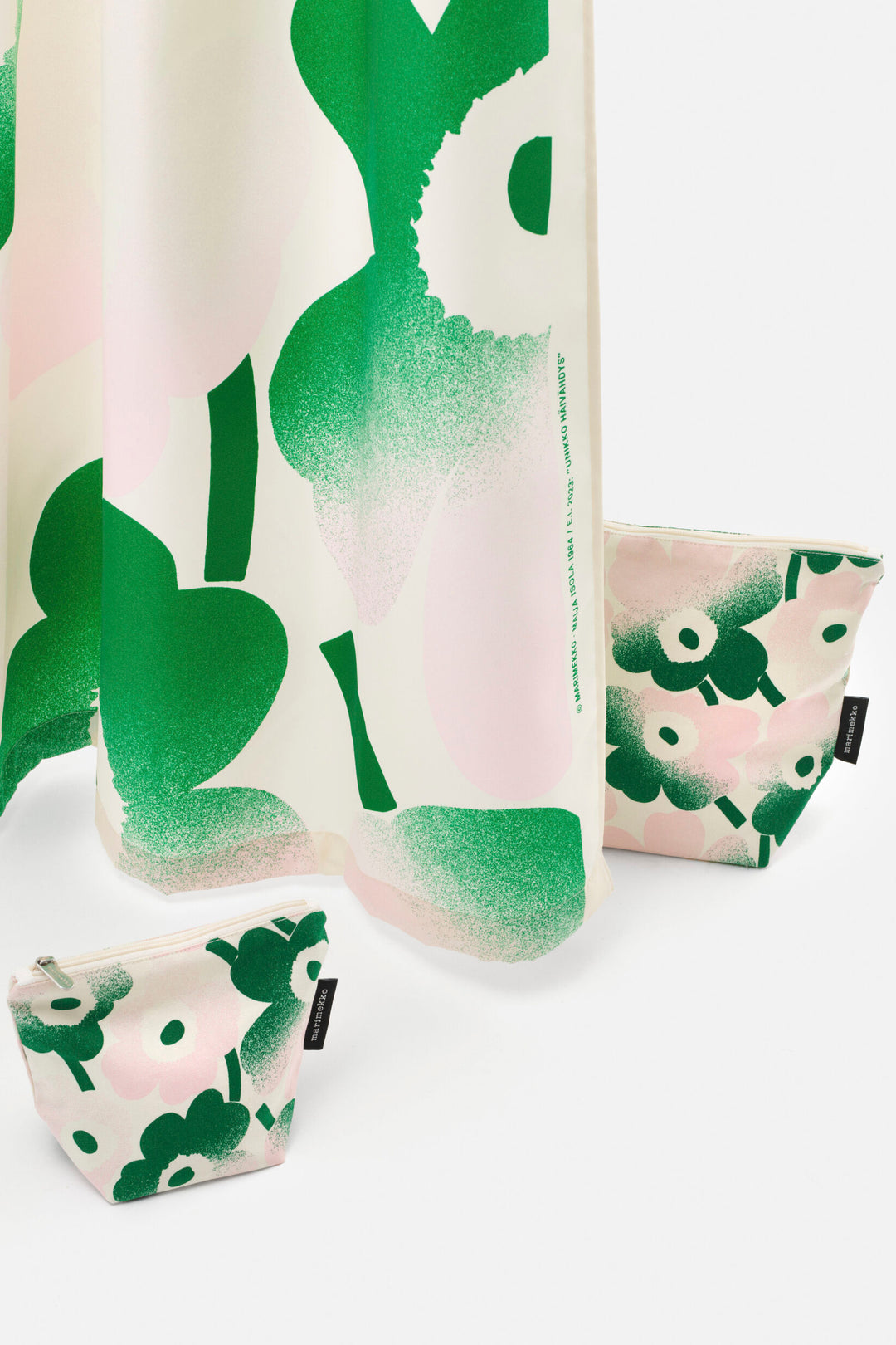 Marimekko Cosmetic Bags, Pouches & Wallets – KIITOSlife