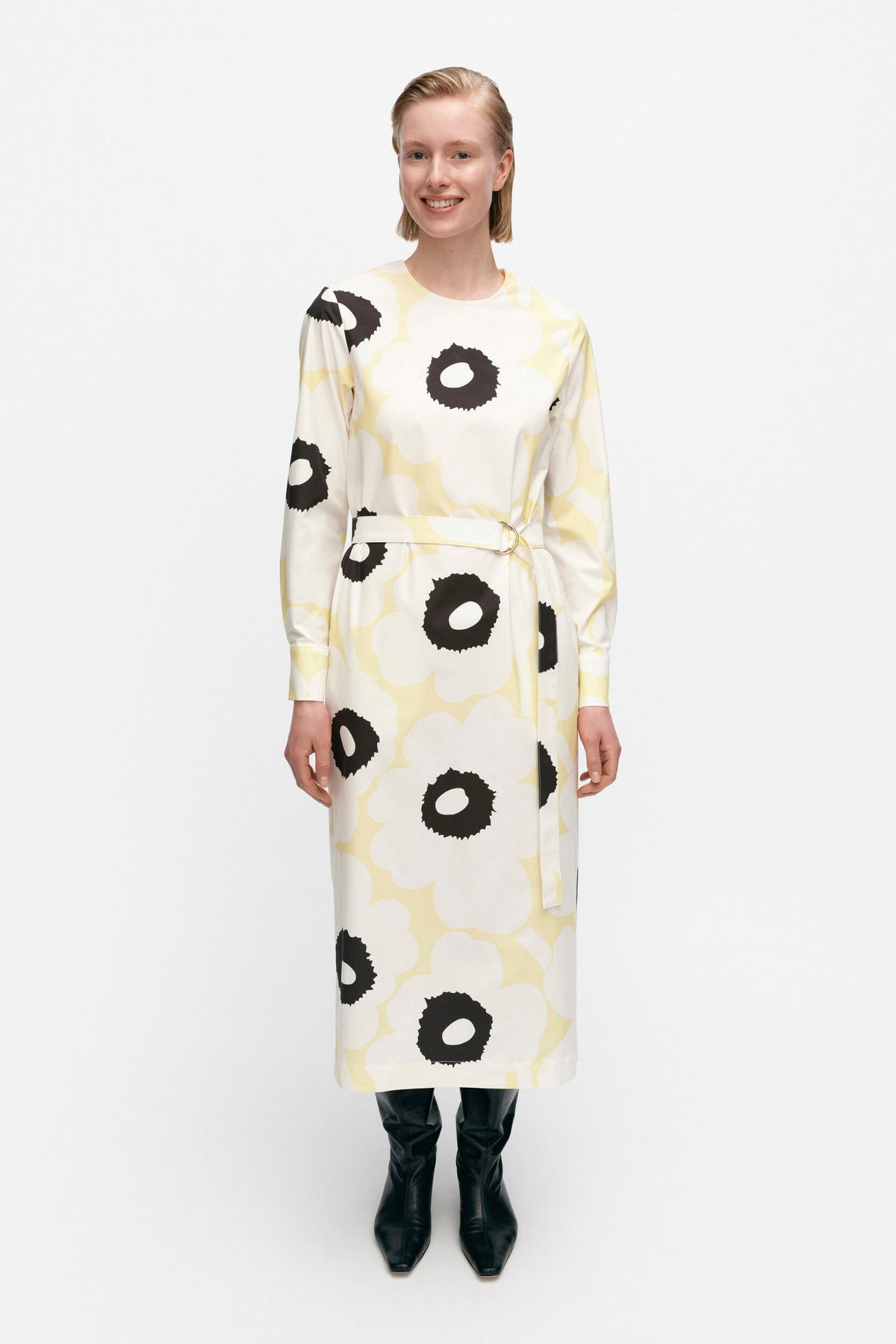 MM_241_hyperbeli_unikko_092568