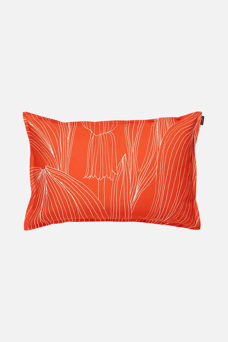 Marimekko Kukat Puhkeavat Lumbar Throw Pillow Cover