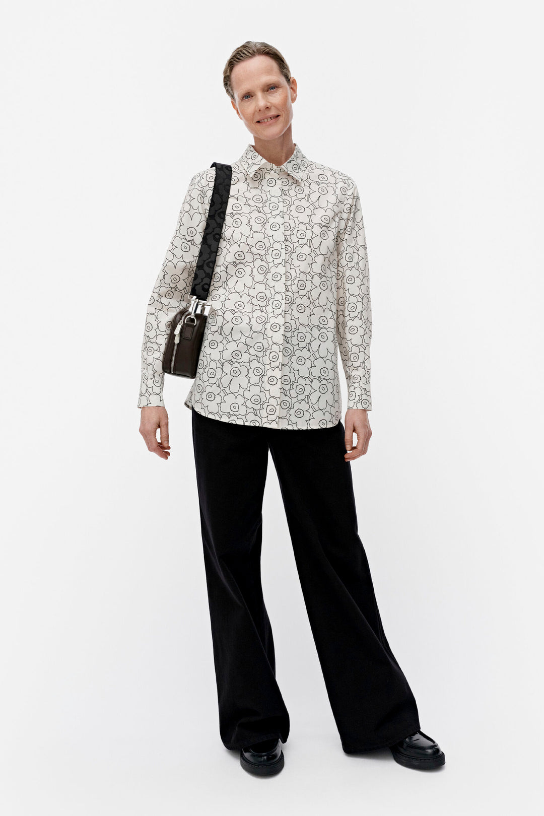 ★SALE Tilla Piirto Unikkoシャツ40マリメッコ Marimekko Tilla Piirto Unikko Shirt – KIITOSlife
