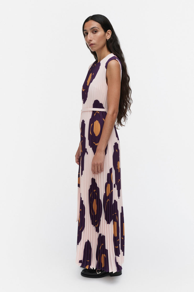 Marimekko Juhlia Tumma Pleated Belted Sleeveless Maxi Dress in Light Pink Dark Violet Brown at Nordstrom, Size 14 Us Marimekko Juhlia Tumma Pleated Belted Sleeveless Maxi Dress in Light Pink Dark Violet Brown at Nordstrom, Size 14 Us
