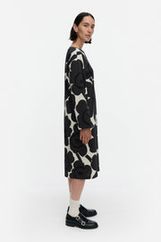 Marimekko Tavoittaa Unikko Jersey Dress