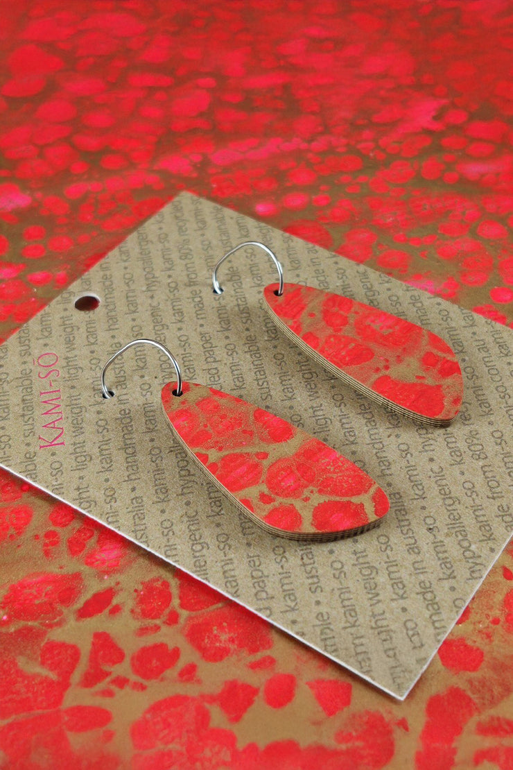 Kami-so Oval Recycled Paper Earrings - Red & Gold Crackle