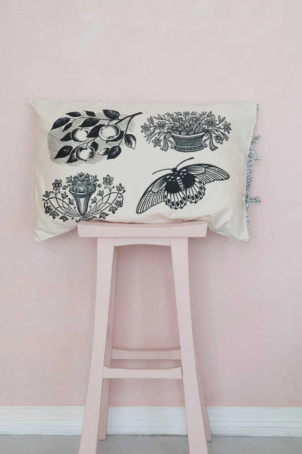 Lazybones Woodcut Organic Pillowcase Set