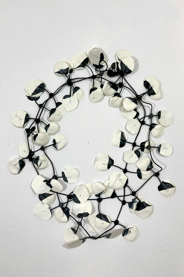Annemieke Broenink Poppy Necklace White