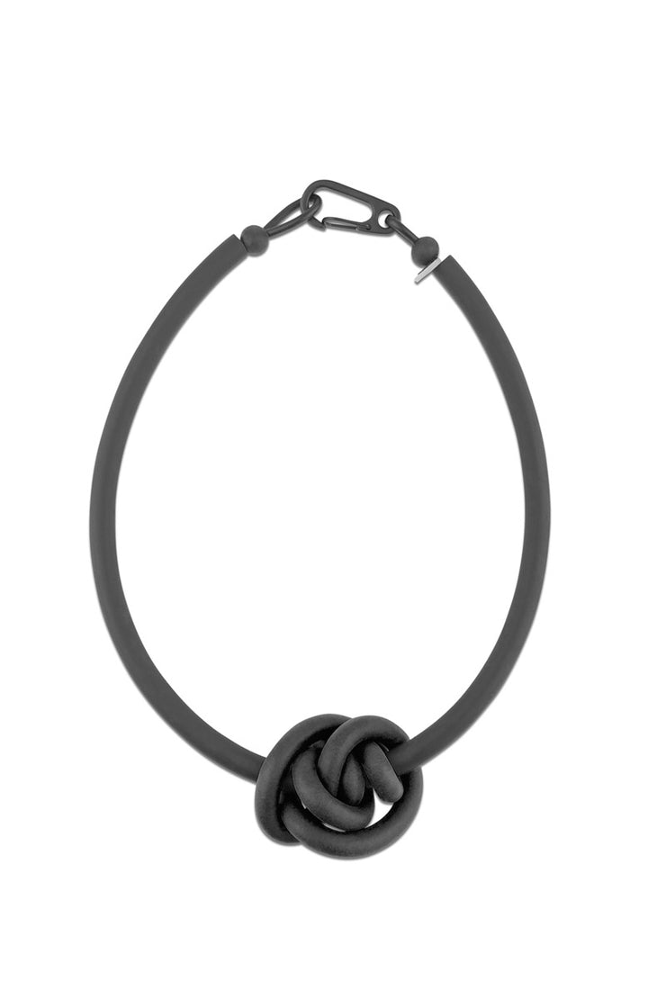 Frank Ideas Knot Necklace Black
